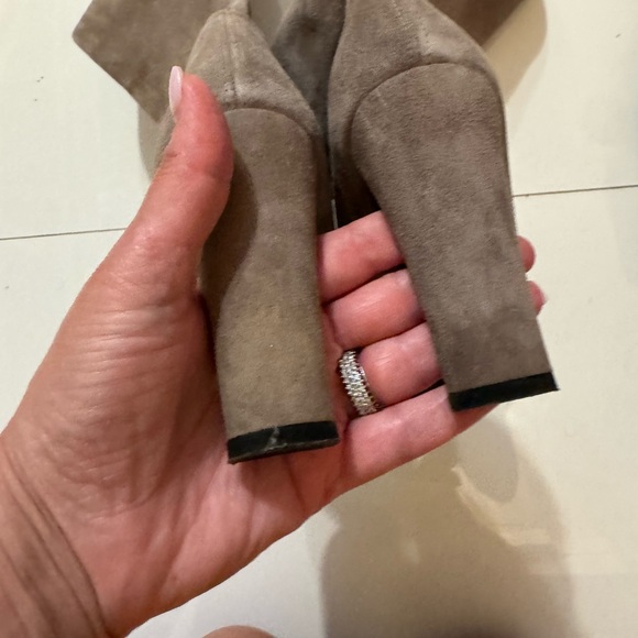 Stuart Weitzman highlander over the knee boots - Picture 3 of 3